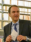 Dr. Florian Ebeling